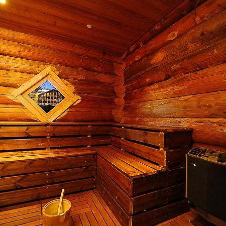 T2 Residence Antares 4* Pieds Des Pistes Risoul Exteriör bild