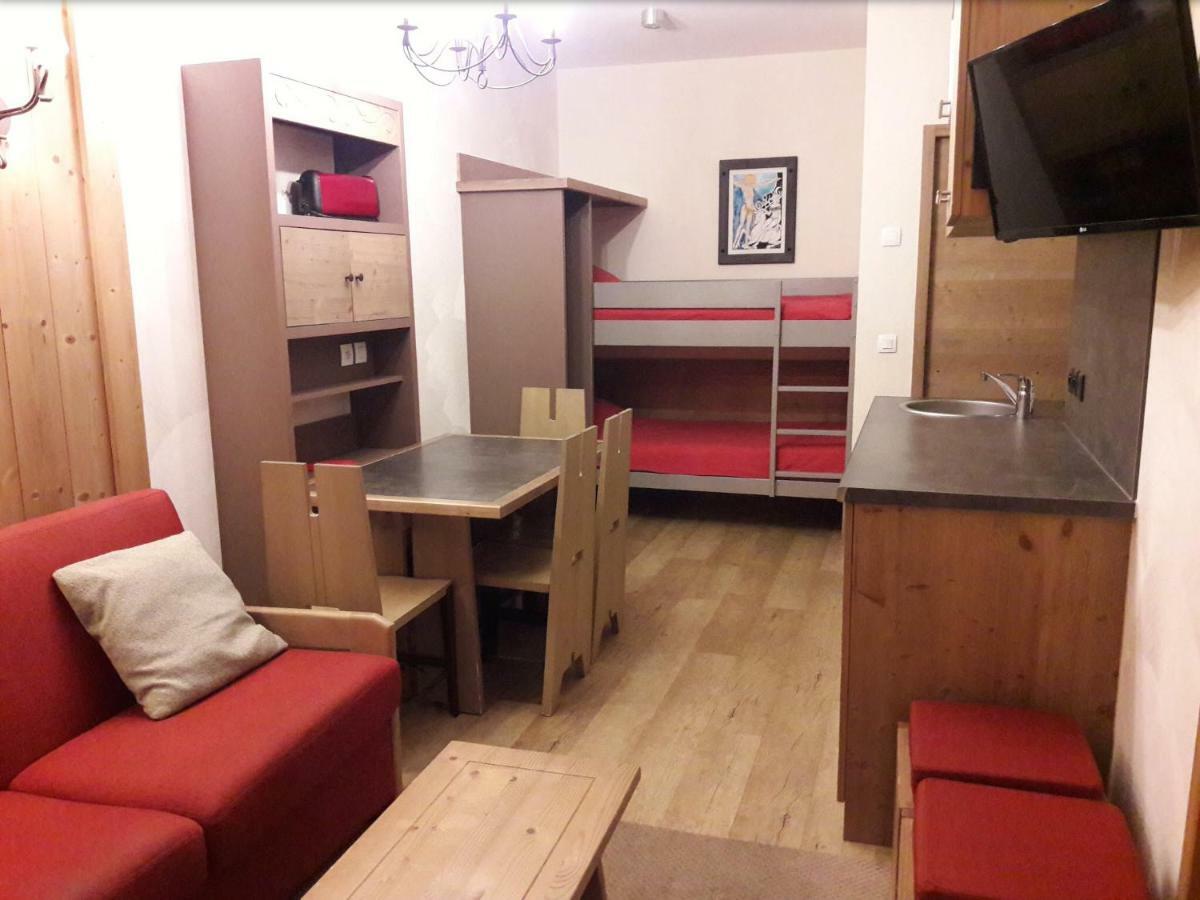T2 Residence Antares 4* Pieds Des Pistes Risoul Exteriör bild