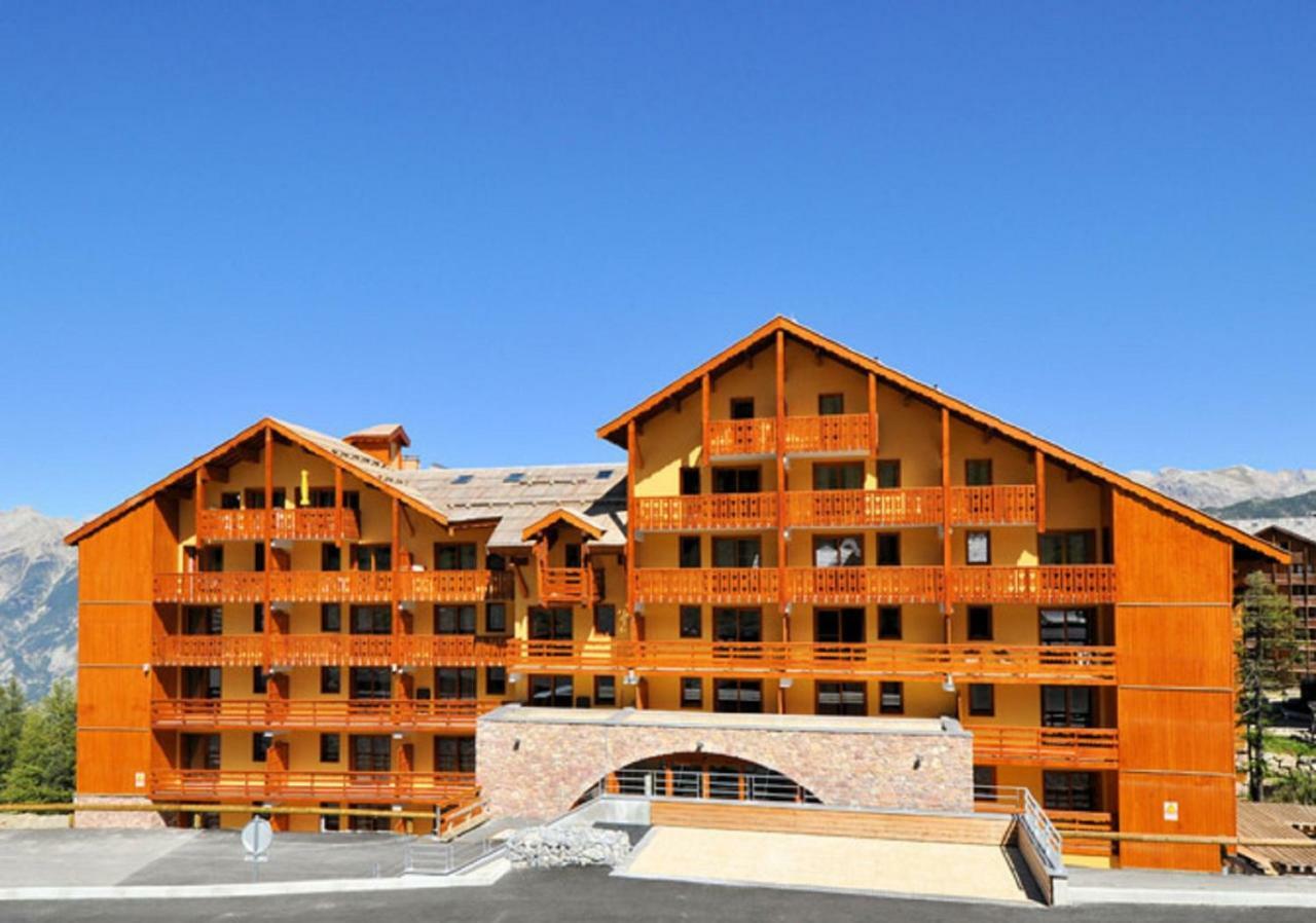 T2 Residence Antares 4* Pieds Des Pistes Risoul Exteriör bild
